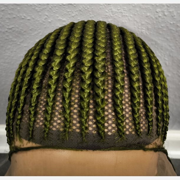 Parykker / wigs Oliven  med perler