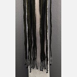 Parykker / wigs Oliven  med perler